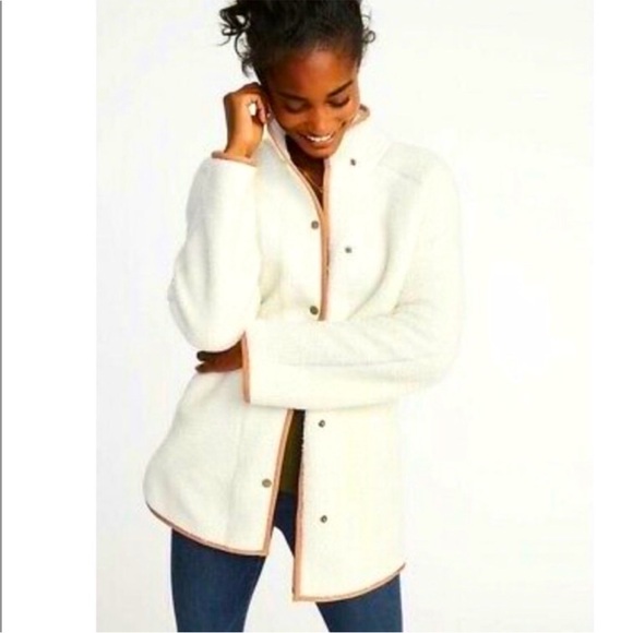 Mock-Neck Sherpa Jacket for Women - Picture 5 of 7